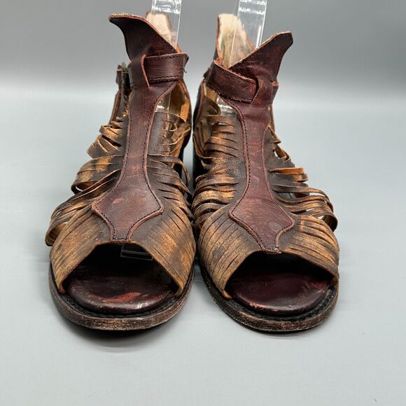 Freebird Steven Arrow Womens 9 Brown Leather Distressed Strappy Sandals Buckle - Picture 2 of 11